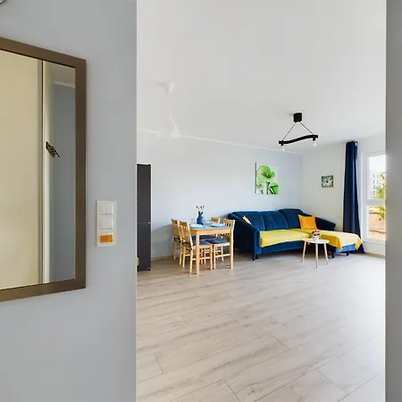 Bright & Modern Braminskiego With Parking And Balcony By Renters Appartement *