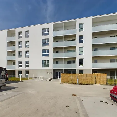 Bright & Modern Braminskiego With Parking And Balcony By Renters Apartment Danzig